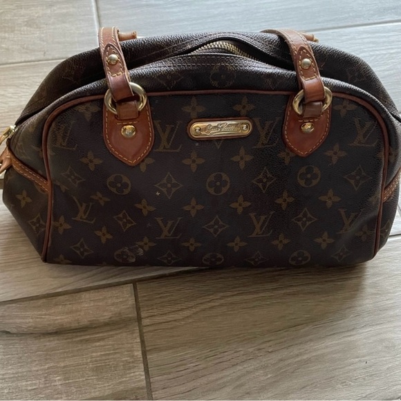 Authentic Louis Vuitton montorgueil monogram shoulder bag - Picture 1 of 7